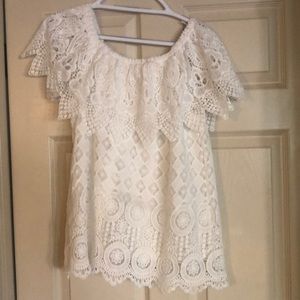Lace blouse/top